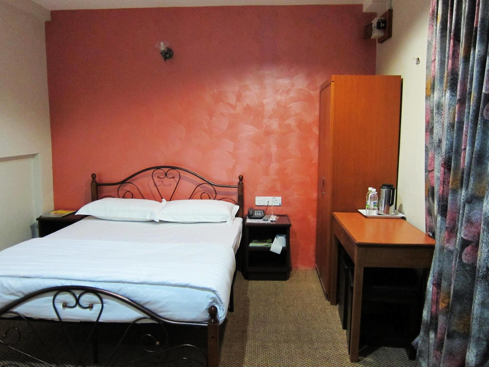 Oriental Inn Kuching Exterior foto