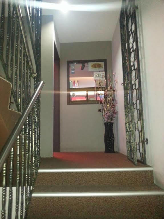 Oriental Inn Kuching Exterior foto